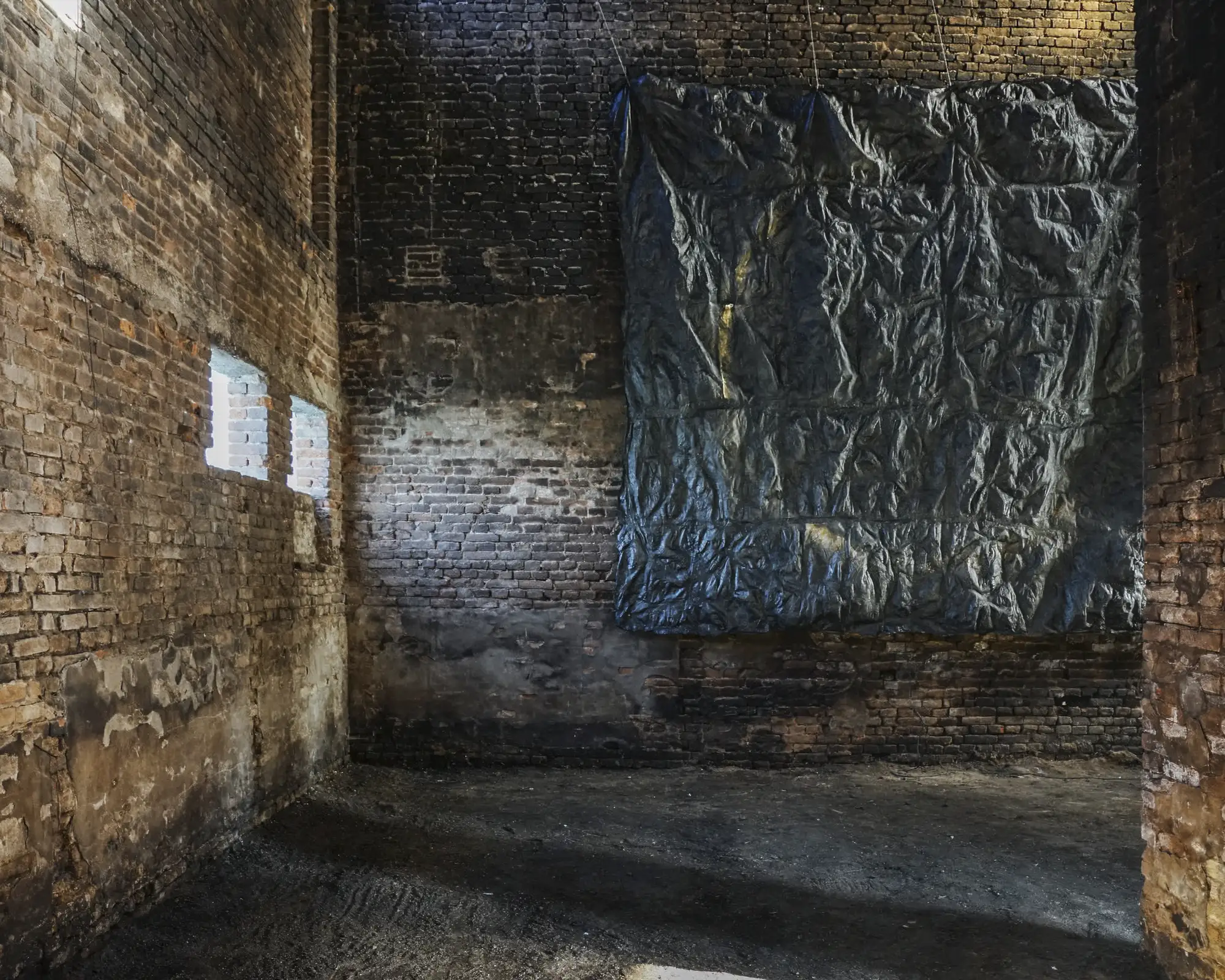 Lawren Spera, Nessun nesso (No association), 2018