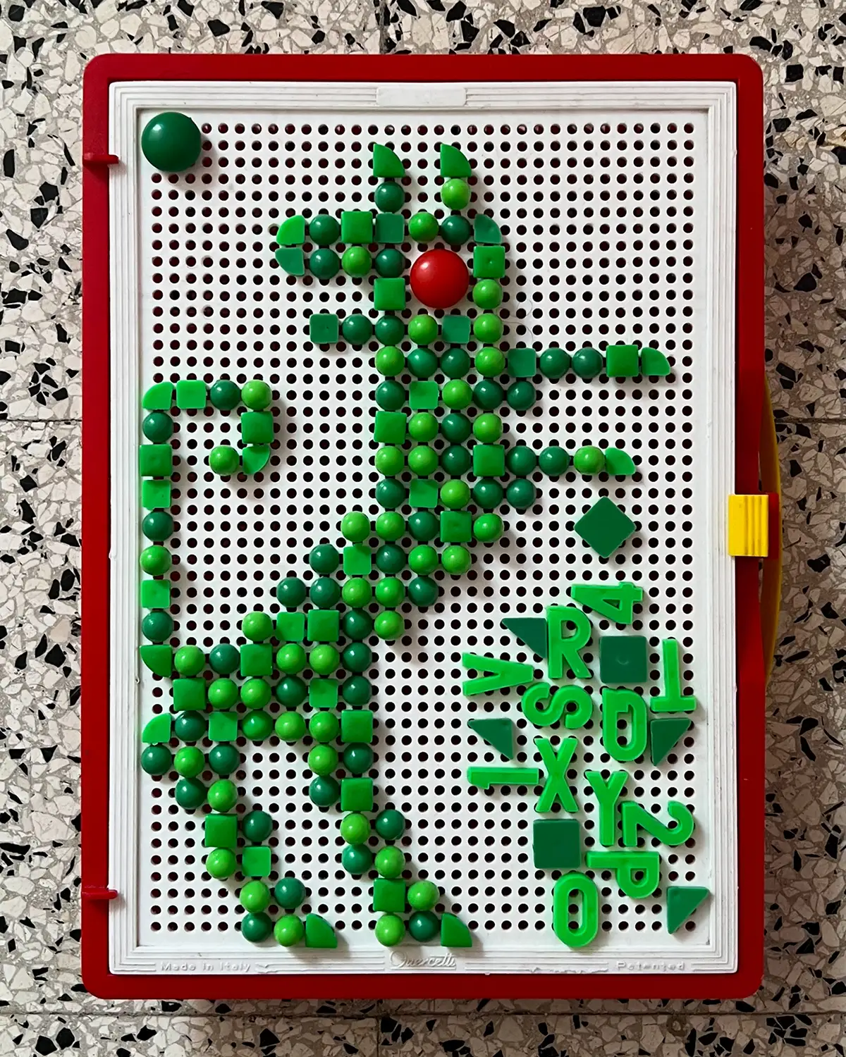 Lawren Spera, Green Dog, 2024